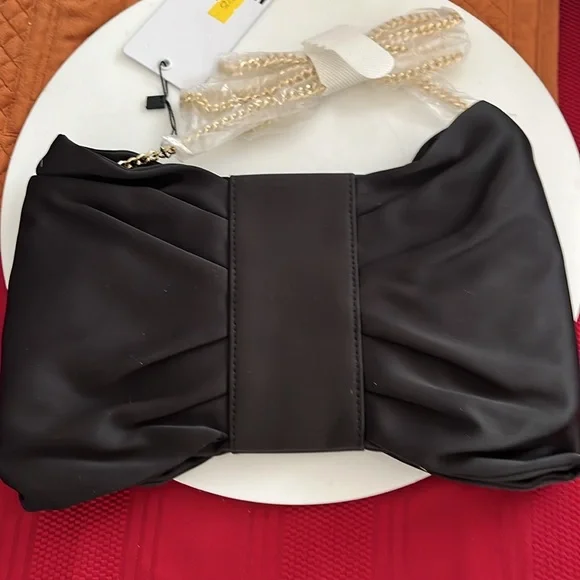 LOVE MOSCHINO BORSA SATIN NERO BRAND NEW - Picture 2 of 4